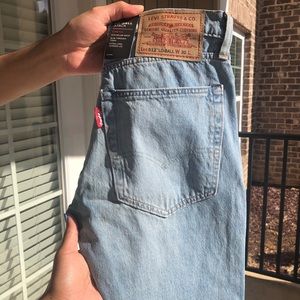Mens Levi’s Lo Ball